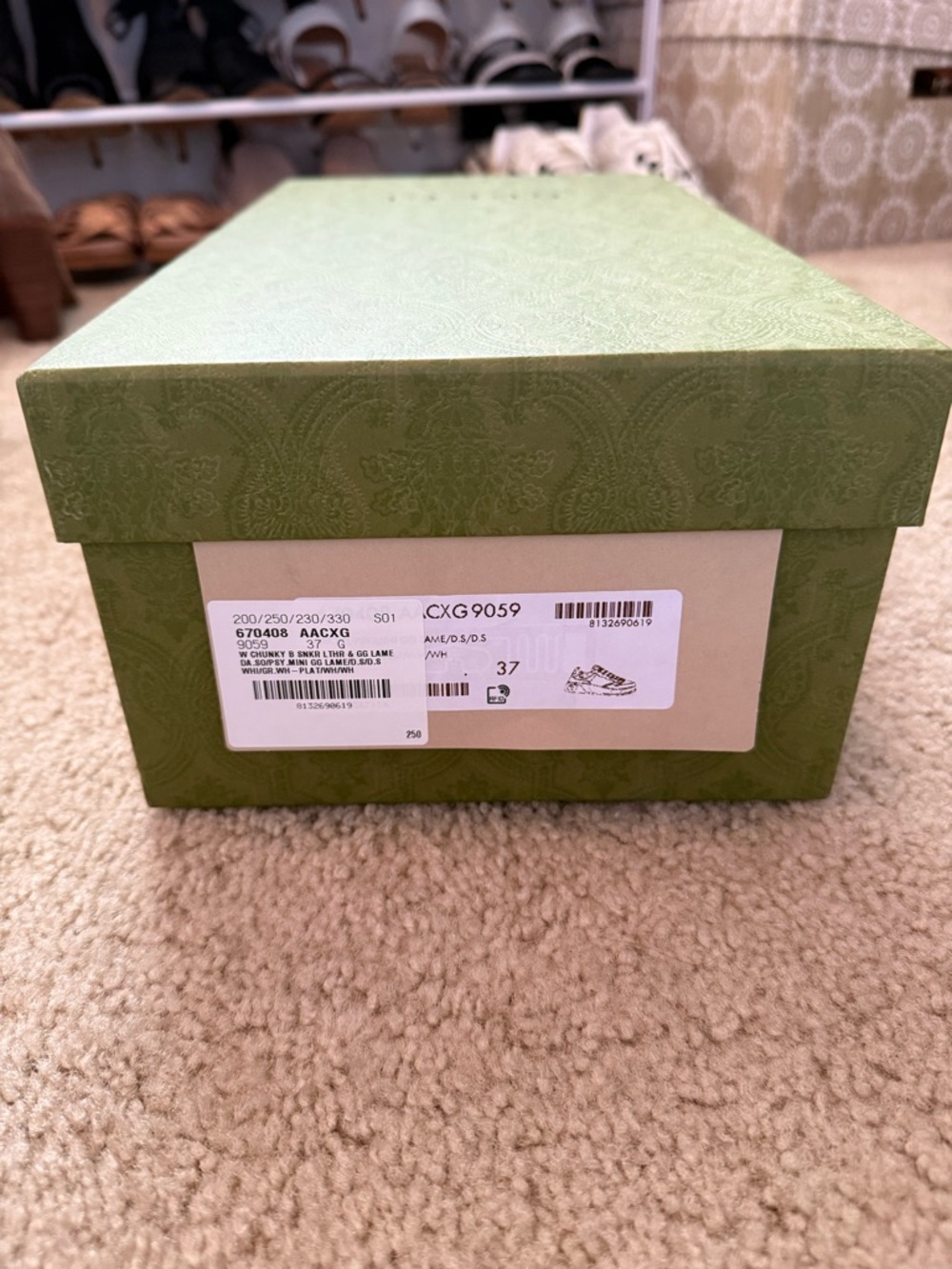 Gucci White Leather Sneakers with Gold GG Motif - Picture 5 of 5